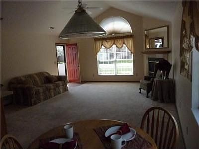 5th image of 4984 Meadow Run Dr