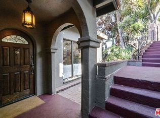 2711 N Silver Ridge Ave, Los Angeles, CA 90039