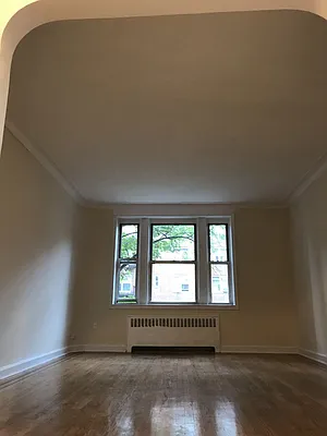 Rented by America Realty LLC | media 4