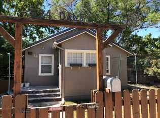 524 E Daley St, Rawlins, WY 82301
