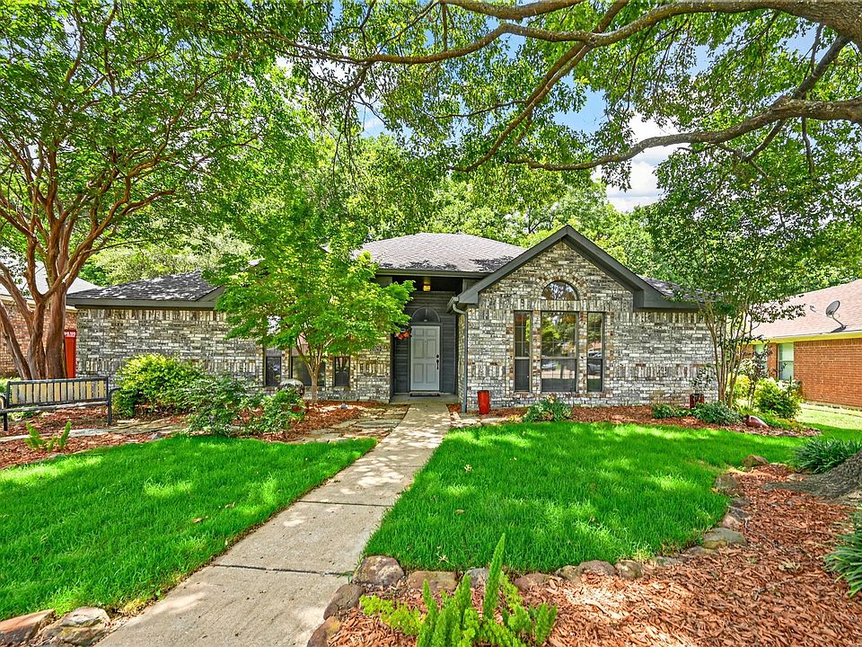 1st image of 2029 Oakglen Dr