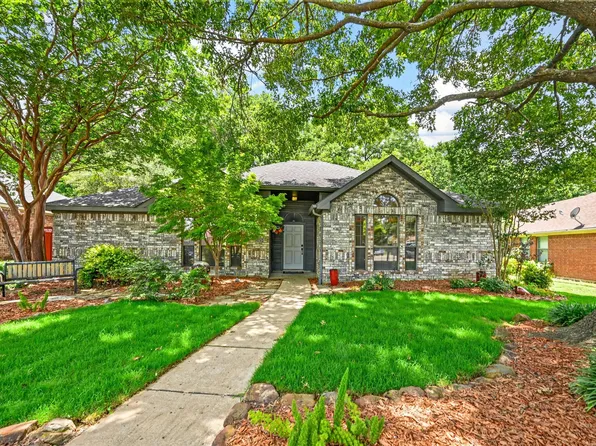 2029 Oakglen Dr, Garland, TX 75040