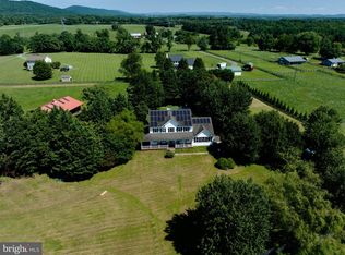 12051 Mountain Watch Ct, Lovettsville, VA 20180