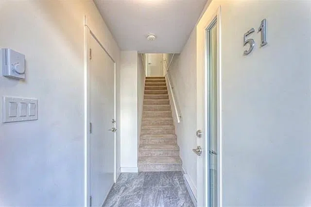 3 bed, 1259 sqft, $3,660 — Photo 3
