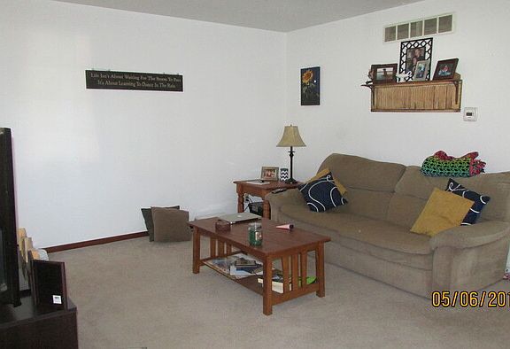 2nd image of 339 Johnet Dr APT 8