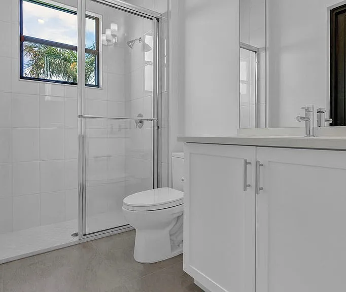 9523 Riverside Park Dr — Photo 6