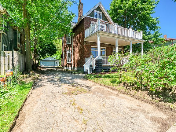 3rd image of 2186 E 86th St #3