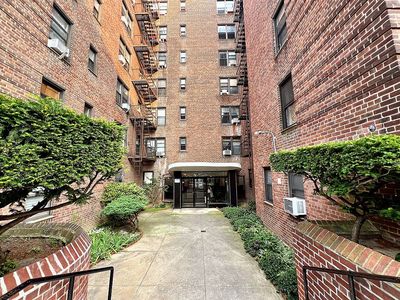 83-60 Vietor Ave #2C, Queens, NY, 11373