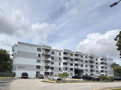 8261 NW 8th St APT 331, Miami, FL, 33126