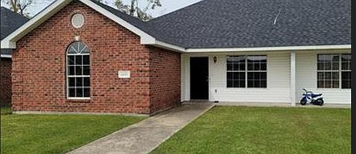 1st image of 1506 N Vintage Ln