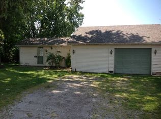 1106 S Blanchard St, Findlay, OH 45840