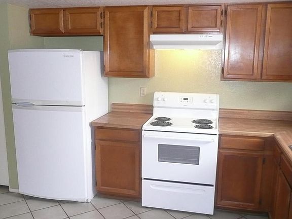 3rd image of 4624 N Brittain Pl