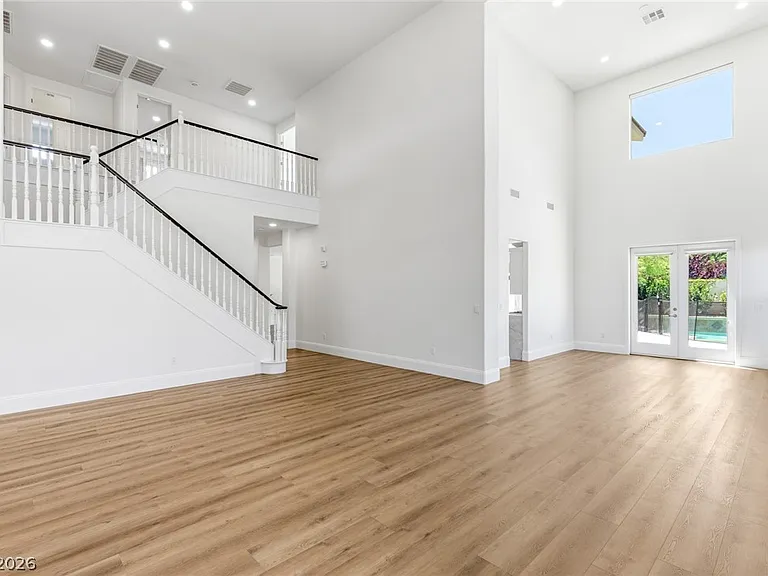 2981 Hammerwood Dr — Photo 8