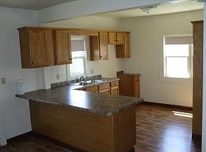 2nd image of 320 Johnston St