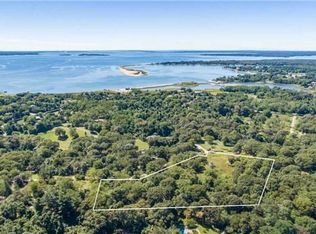 131-B S Midway Rd, Shelter Island, NY 11964