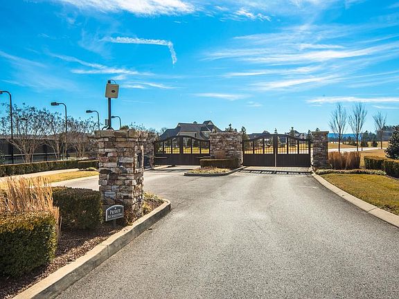 2nd image of 7200 Shagbark Ln