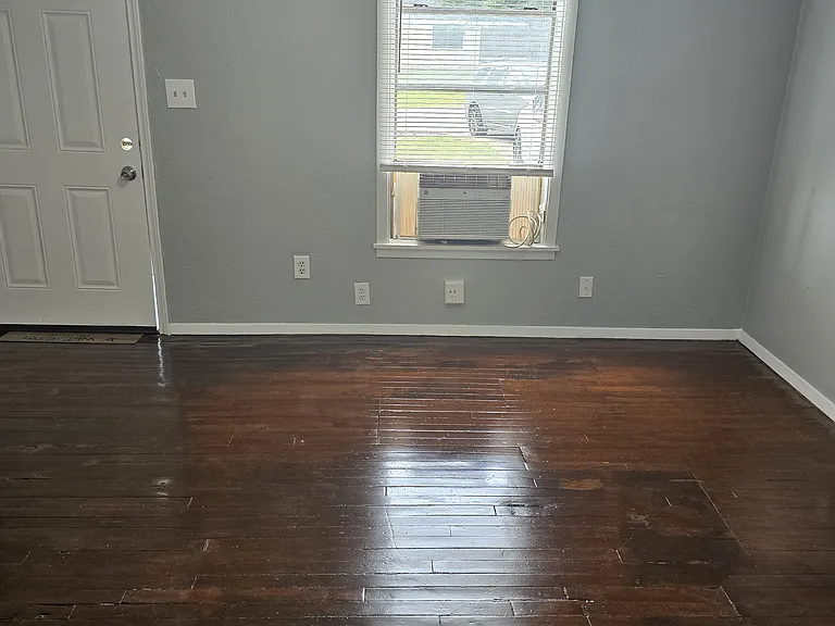 507 Mannington Dr — Photo 11