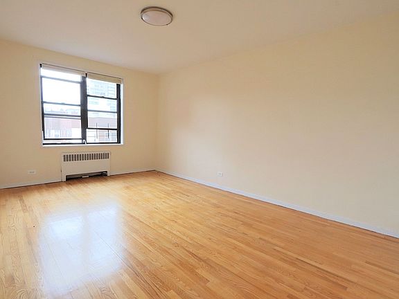 3rd image of 611 W 239th St APT 7B