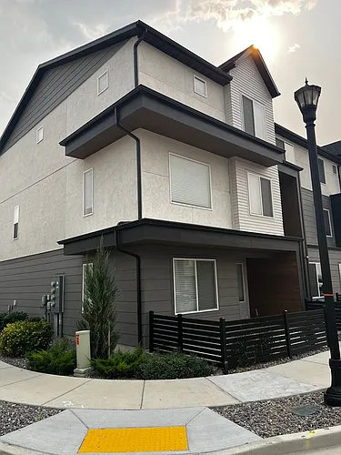1142 W 310 S Photo 1