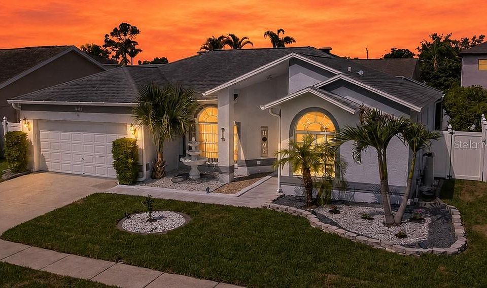11426 Zenith Cir, Tampa, FL 33635