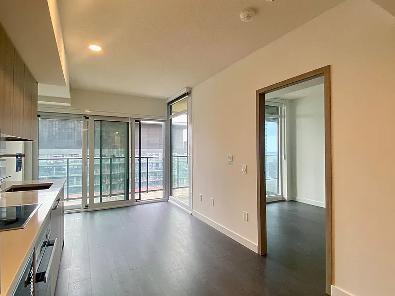 3 Concord Cityplace Way #1802 — Photo 5