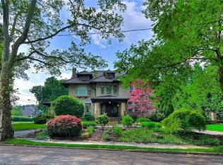 5876 Solway St, Pittsburgh, PA 15217