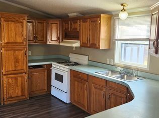 2439 Poplar Dr #242, Kawkawlin, MI 48631