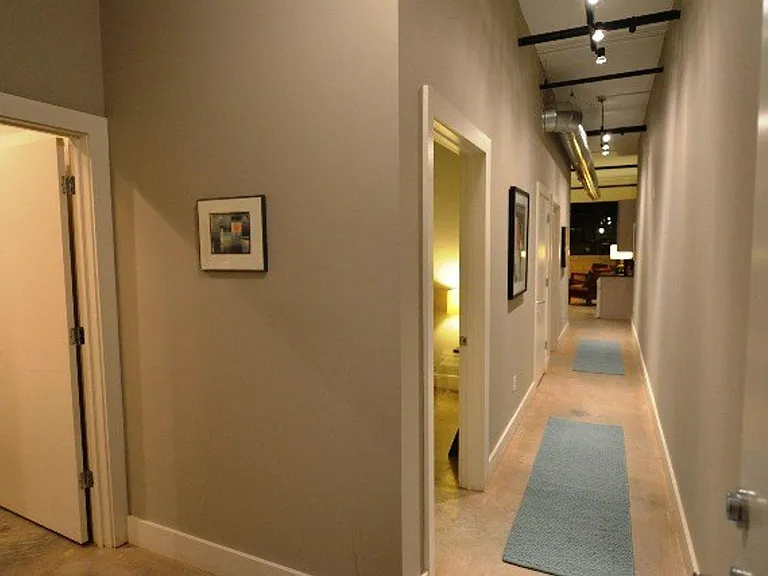 Laclede Lofts — Photo 12