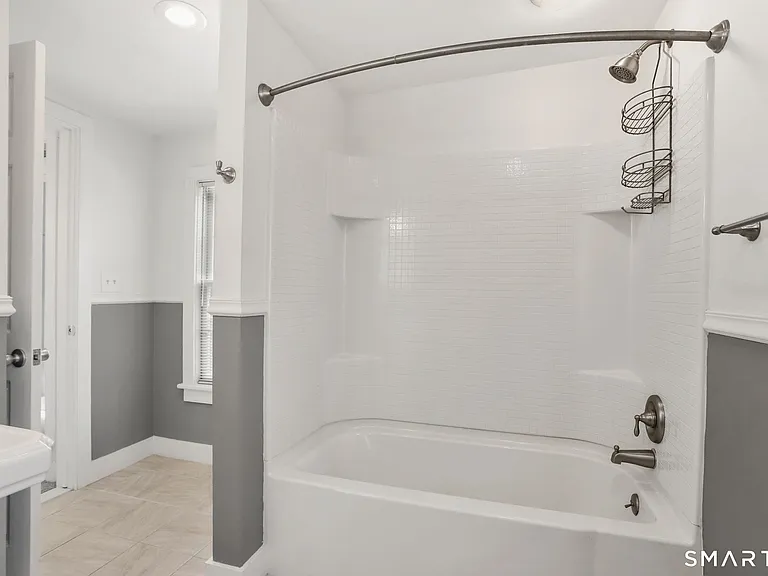 410 Wilton Rd W — Photo 23