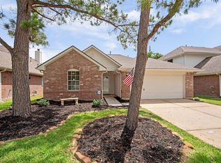 16315 Redbud Berry Ln, Cypress, TX 77433