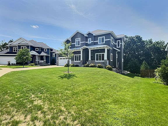 4th image of 2436 Trevor Way