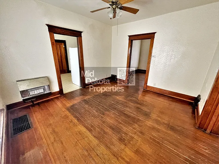 421 E 7th Ave — Photo 5