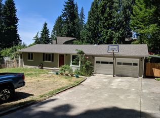 129 210th Ave NE, Sammamish, WA 98074
