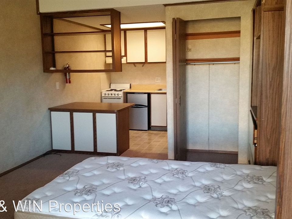 2nd image of 5601 S Winthrop Ct APT 225