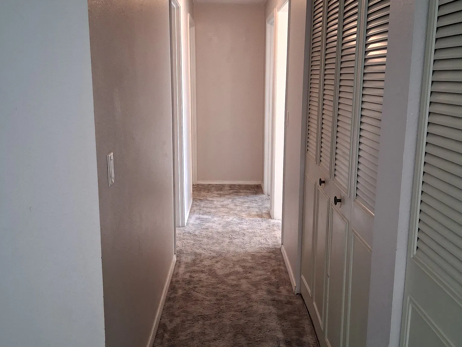 3 bed, 1400 sqft, $1,850 — Photo 2