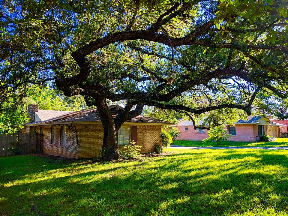 2nd image of 1114 Haltown Dr