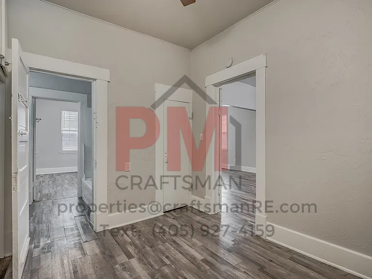 1226 NW 8th St — Photo 42