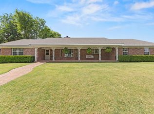 121 W 17th St, Ada, OK 74820