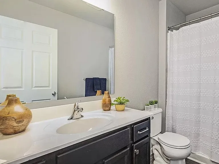 1010 W Villas Dr — Photo 19