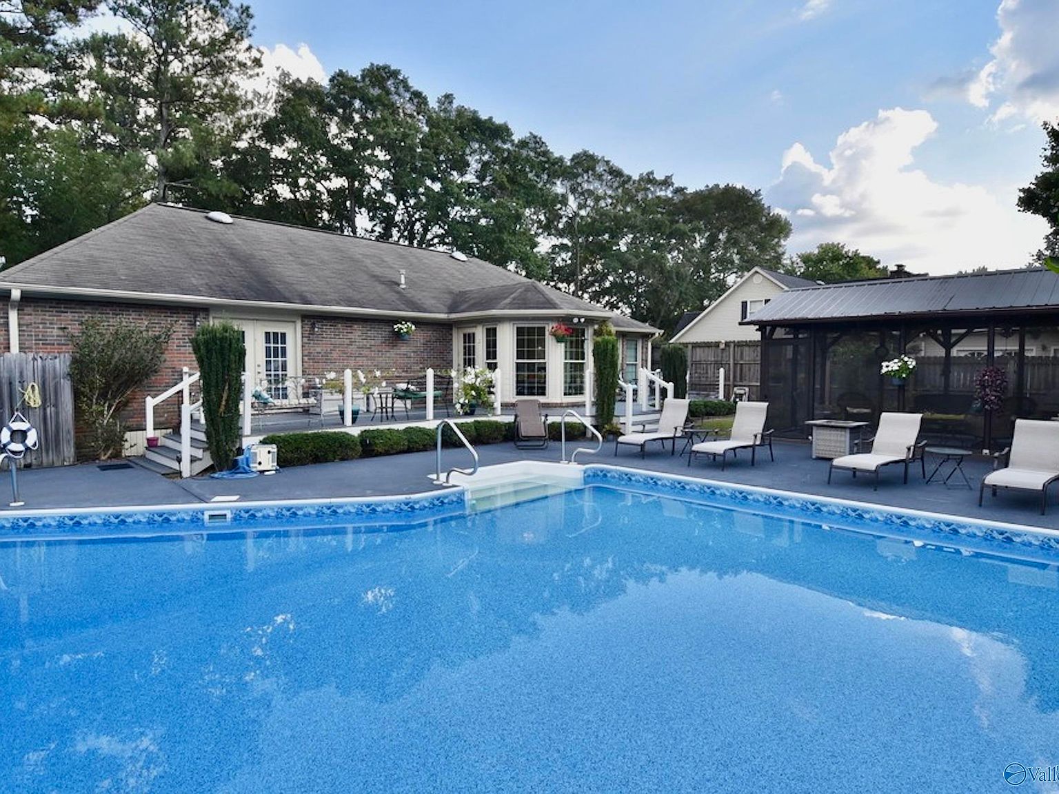 1707 Walnut St, Albertville, AL 35950 MLS 21844888 Zillow