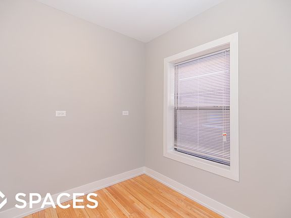 3rd image of 820 W Cuyler Ave #826421