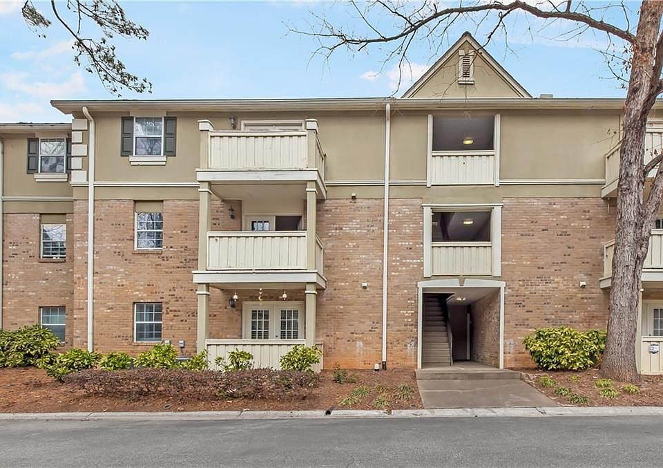 1st image of 6900 Roswell Rd APT Q30