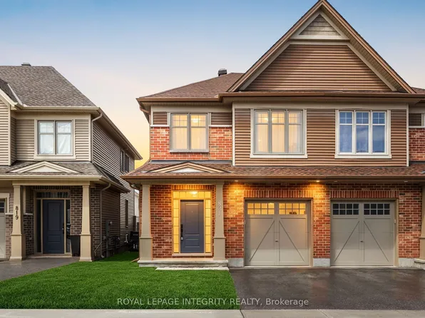 821 Indica St, Ottawa, ON K2S 2J8