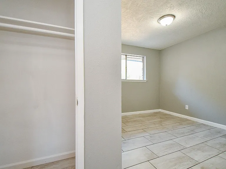 7619 W Gulf Bank Rd — Photo 24