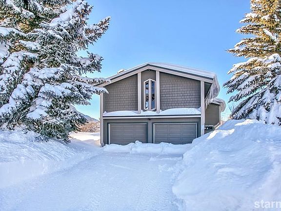 2nd image of 1917 Kokanee Way