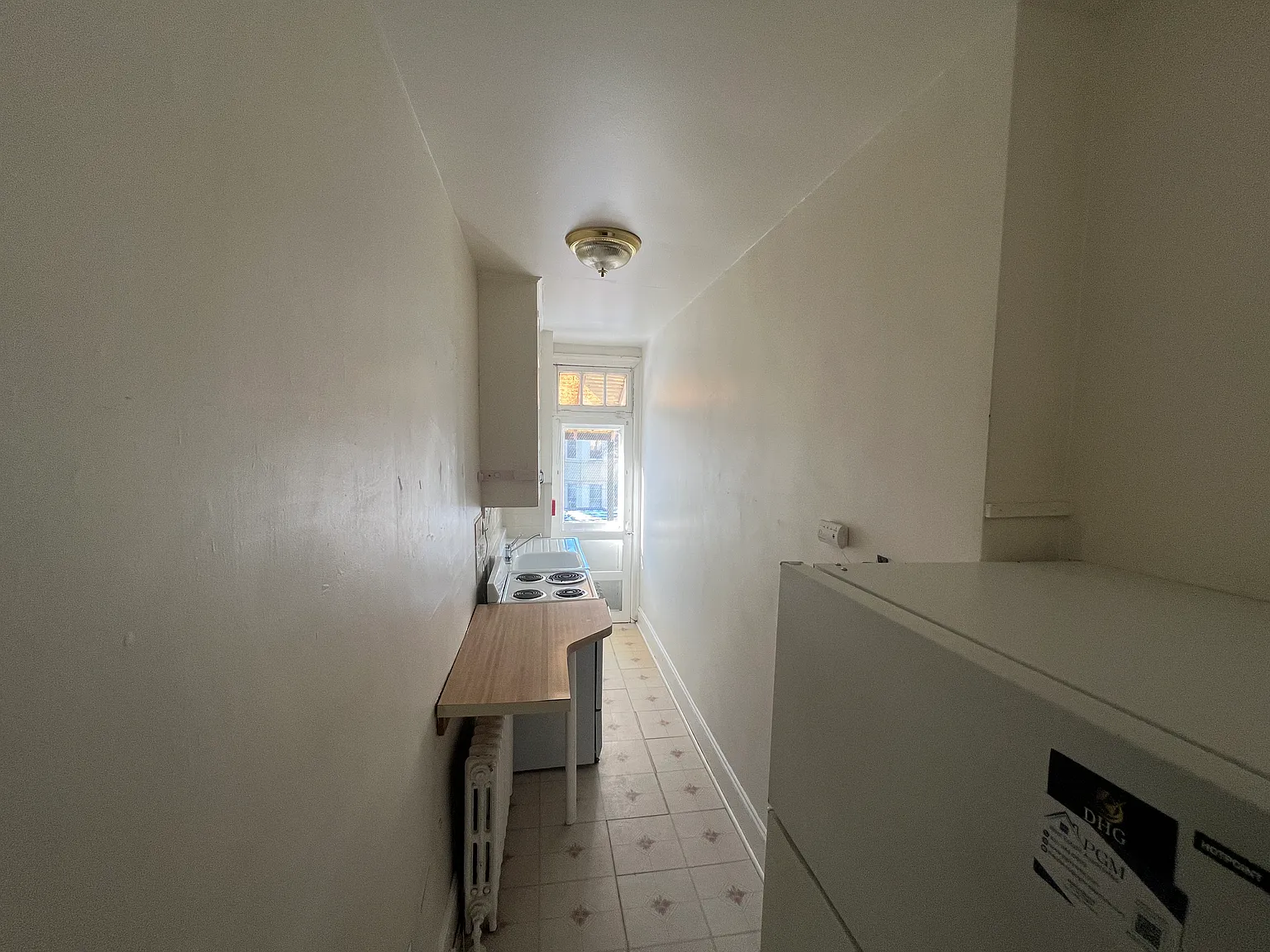42 Owen Avenue — Photo 2
