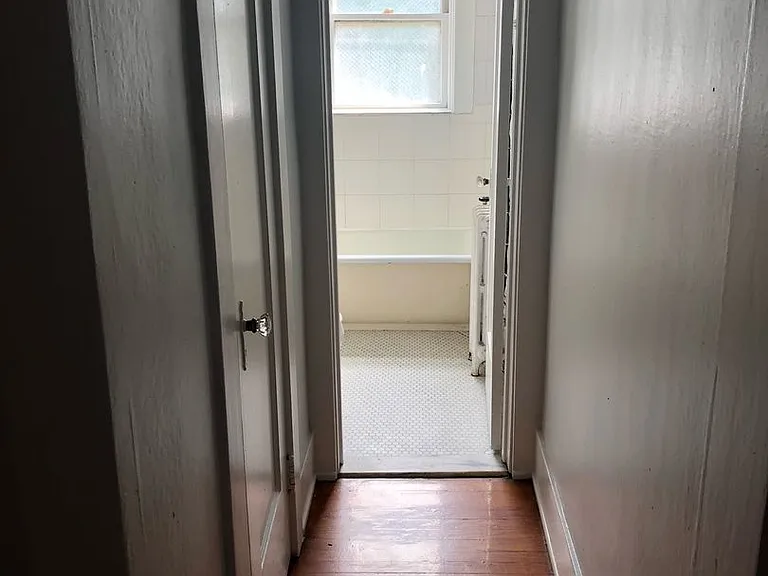 85 Meigs St #3B — Photo 2