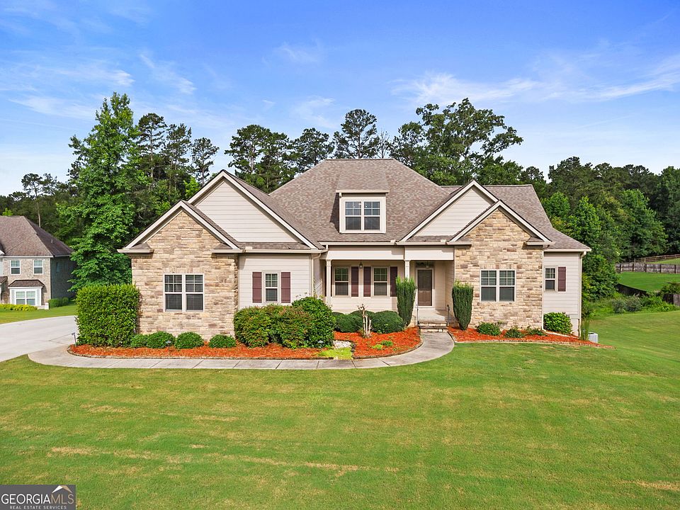 1st image of 31 Palomino Ct