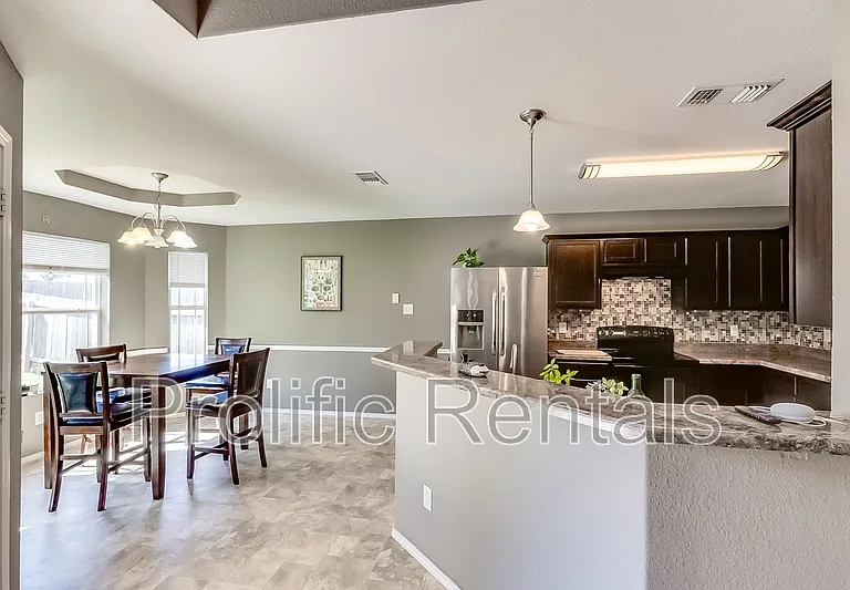 5102 Screaming Eagle Cir — Photo 11