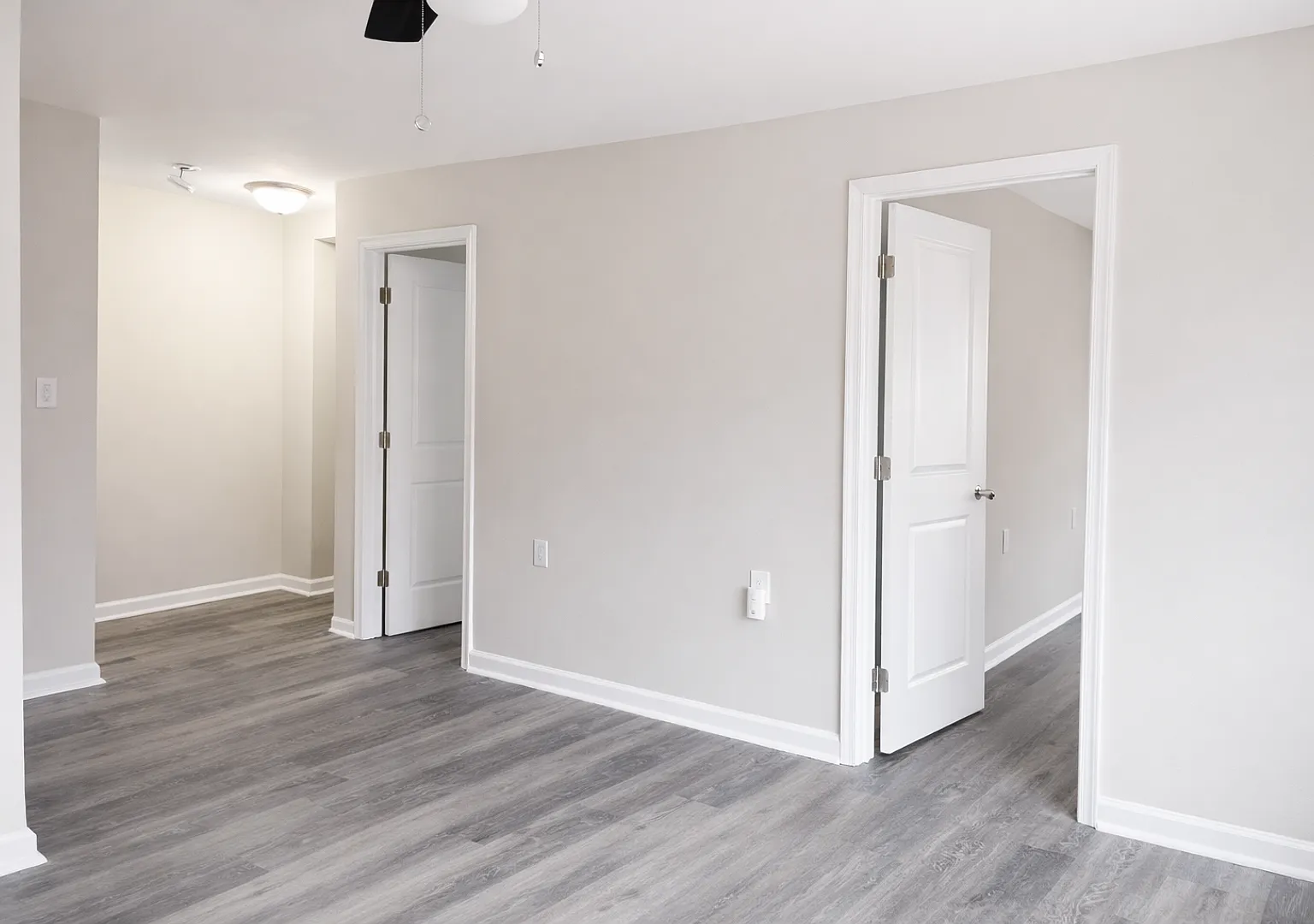 2026 Move-In Special $500 Lease Signing Bonus!! Affordable 2-Bedroom Apartment In Southwest Dc !! — Photo 4
